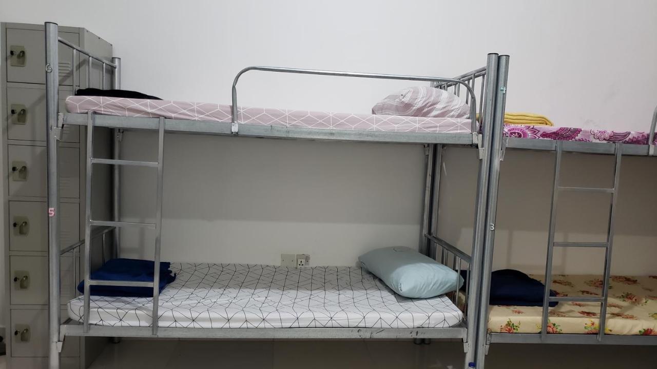 Hospedagem domiciliar Yahia Abu Dhabi